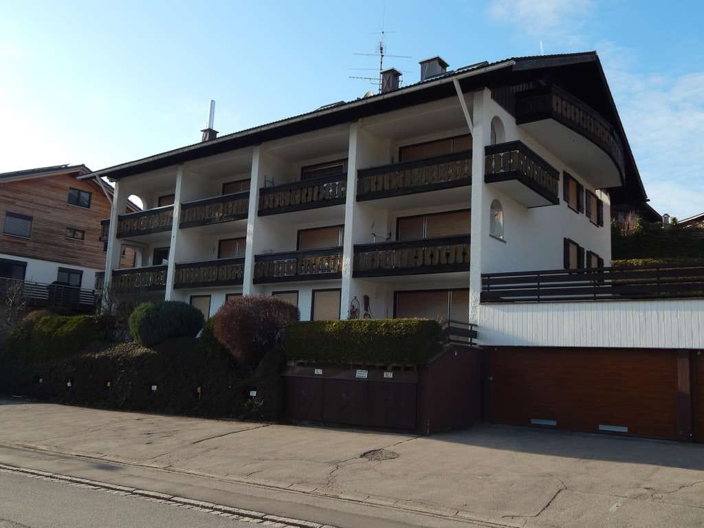 Immobilie in Rettenberg - Schöne 3-Zimmer DG-Wohnung in Rettenberg - Bild 1