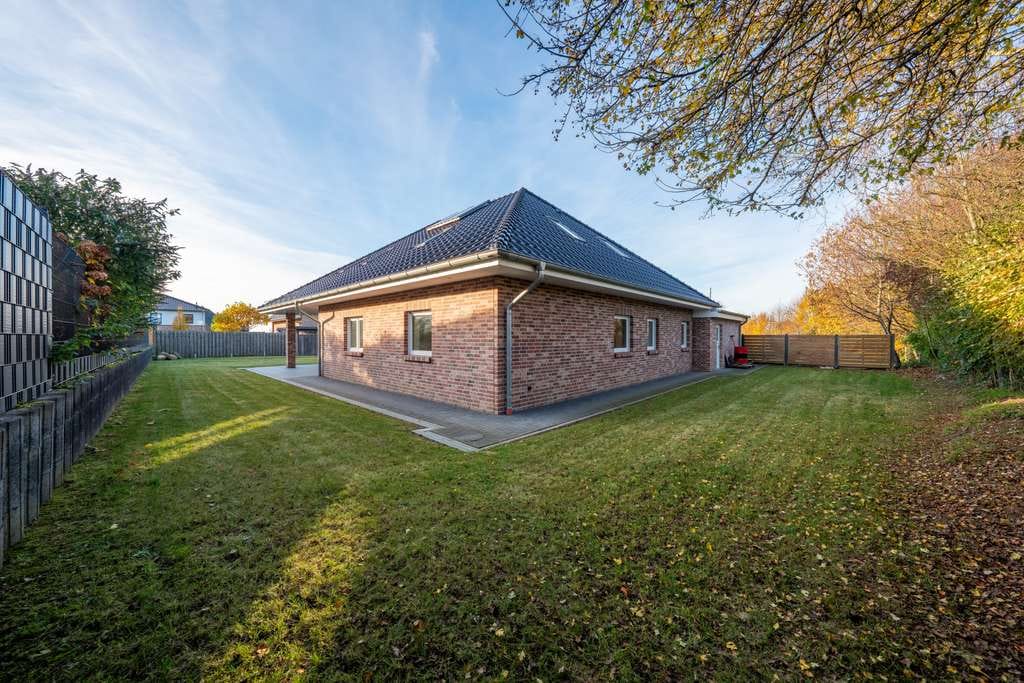 Immobilie in Hohenwestedt - Alle guten Dinge sind DREI - Bungalow mit ausgebautem Dachgeschoss! - Bild 3