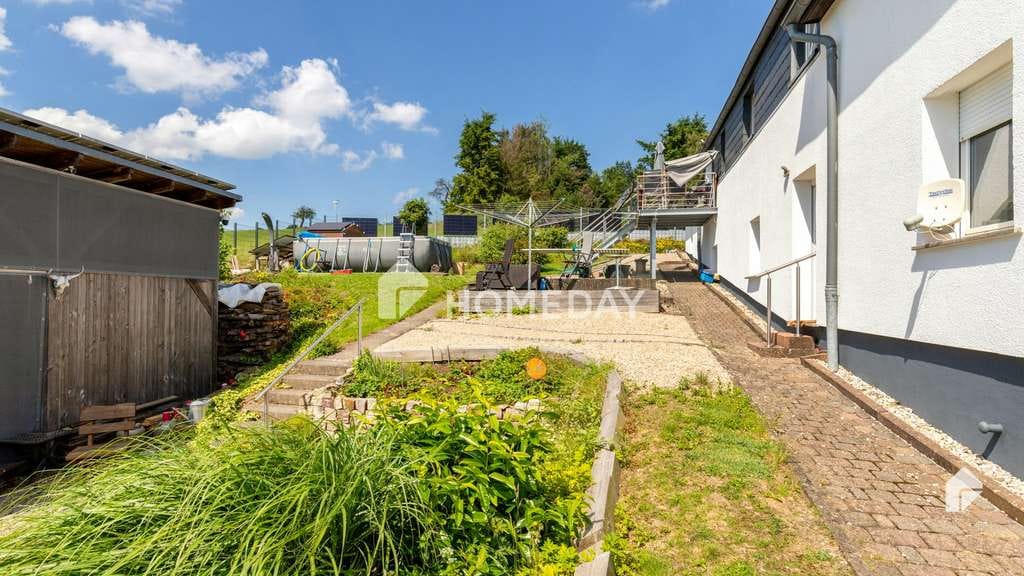 Immobilie in Schillingen - Traumhaftes Einfamilienhaus in ruhiger Lage - Ihr neues Zuhause erwartet Sie! - Bild 2