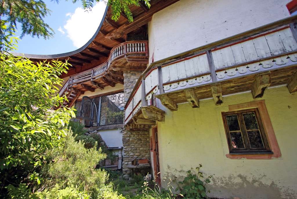 Immobilie in Söchtenau - Ein Landhaus mit Charme der 70-iger Jahre und schönem Bergpanorama - Bild 3