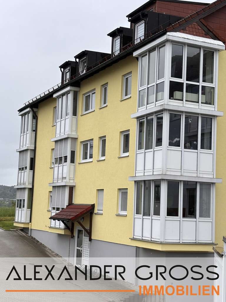 Immobilie in Pegnitz - Pfiffige 3-Zimmerwohnung mit Balkon und TG-Platz in Pegnitz - Bild 0