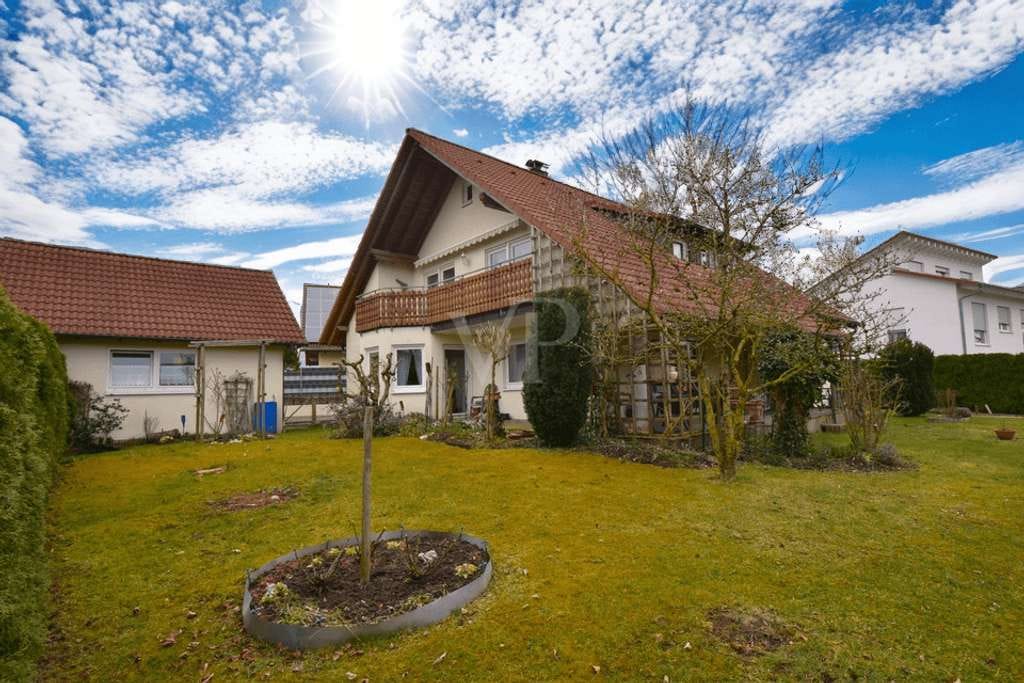 Immobilie in Obersontheim - Gepflegtes Zweifamilienhaus in unverbaubarer Randlage und vielen Highlights - Bild 1