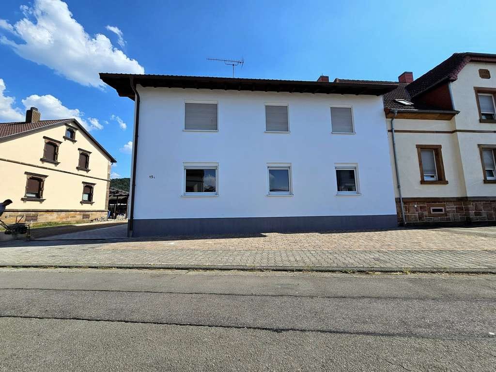 Immobilie in Bruchmühlbach-Miesau - Gepflegtes 1- bis 2-Familienhaus in gefragter Lage von Bruchmühlbach-Miesau - Bild 3