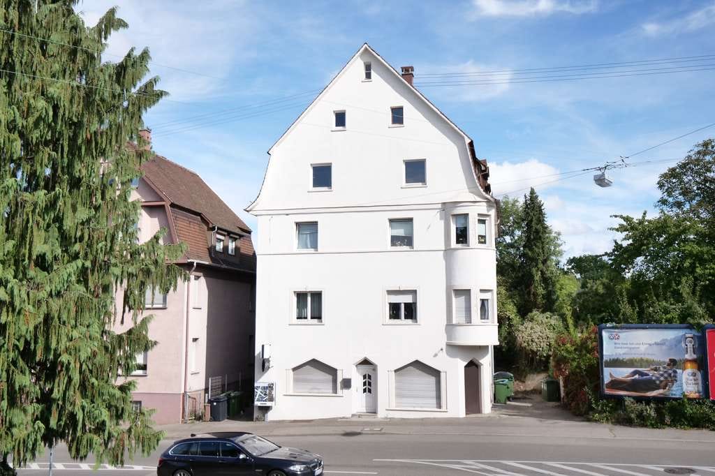 Immobilie in Ludwigsburg - Das Haus mit Entwicklungspotential I Modernisierungsbedürftige Immobilie für Hobbyhandwerker in LuBu - Bild 0