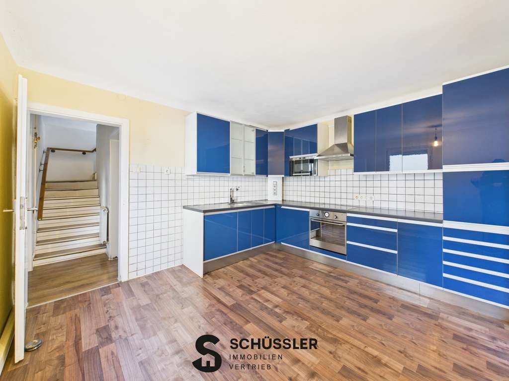 Immobilie in Aichtal - Kleine Doppelhaushälfte mit Garage und Gartenfläche in Aich - Anlage oder Eigenheim - Bild 2