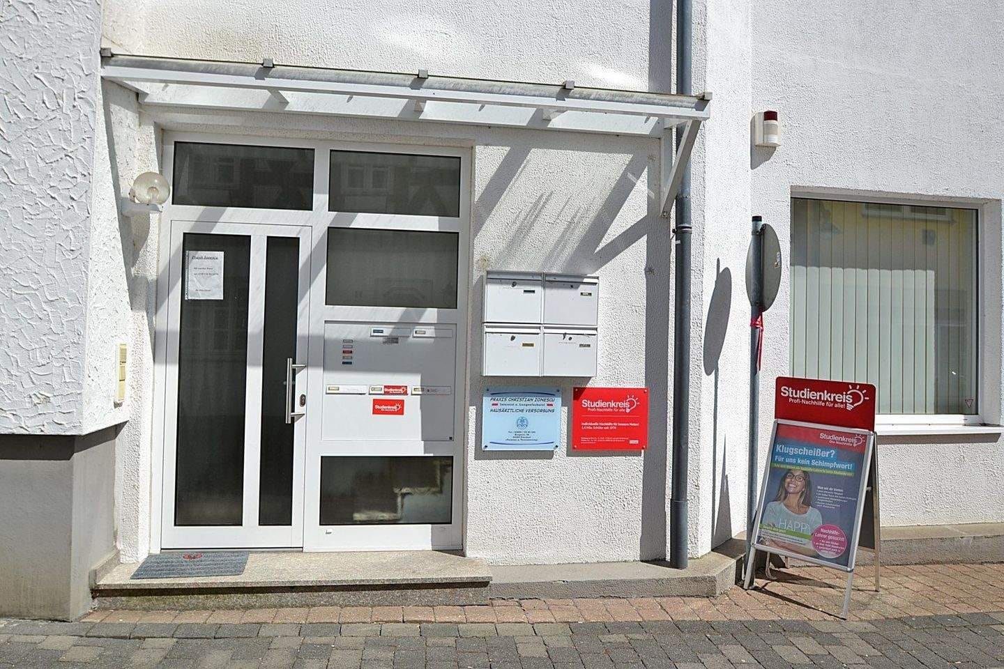 Immobilie in Dierdorf - Anlageobjekt mit Potenzial: Wohn- und Geschäftshaus im Zentrum von Dierdorf / A3 Köln-Frankfurt - Bild 4
