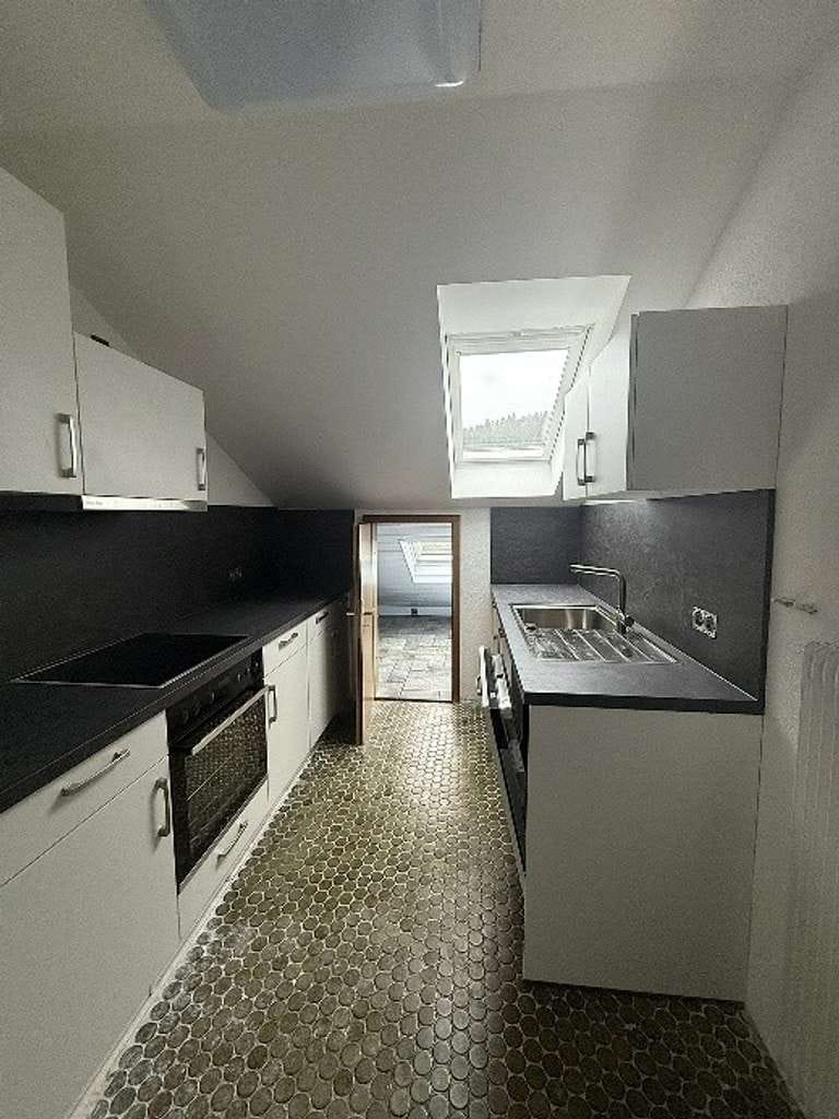 Immobilie in Unterreichenbach - Charmantes 1-Zimmer-Appartement mit Dachterrasse in Unterreichenbach – frisch renoviert  - Bild 4