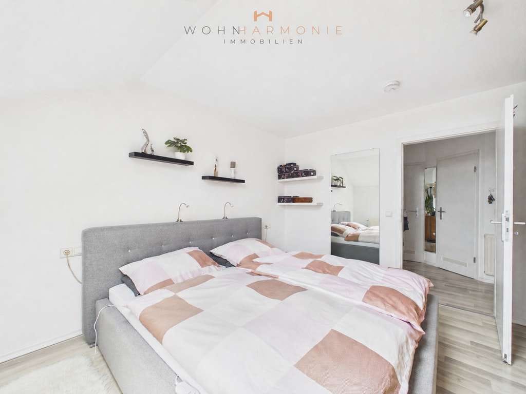 Immobilie in Aichtal - Lichtdurchflutete 3,5-Zimmer-Wohnung mit zwei Balkonen & Garagenstellplatz - Bild 4