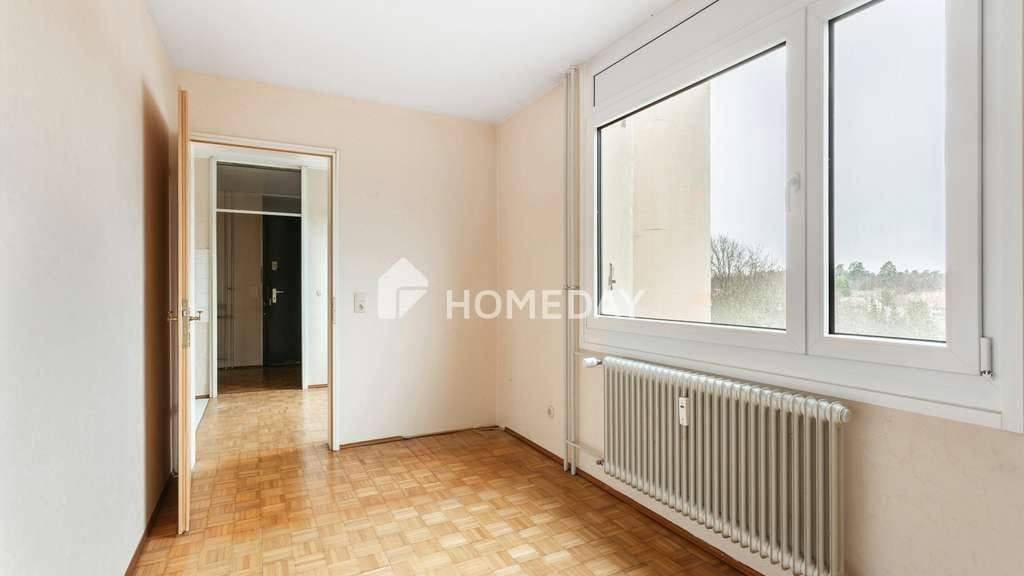 Immobilie in Wörth am Rhein - Großzügige 4-Zimmer-Wohnung mit Loggia und Aufzug in Wörth am Rhein - Bild 4