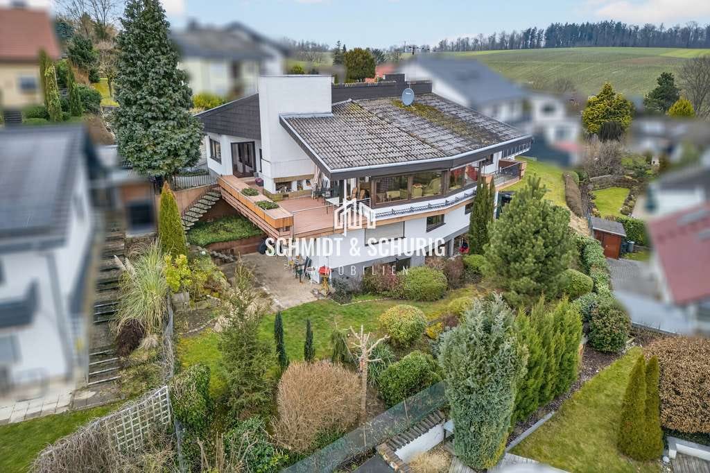 Immobilie in Bruchsal - Exklusives Einfamilienhaus mit Wellnessbereich in Bestlage von Bruchsal‑Helmsheim - Bild 0
