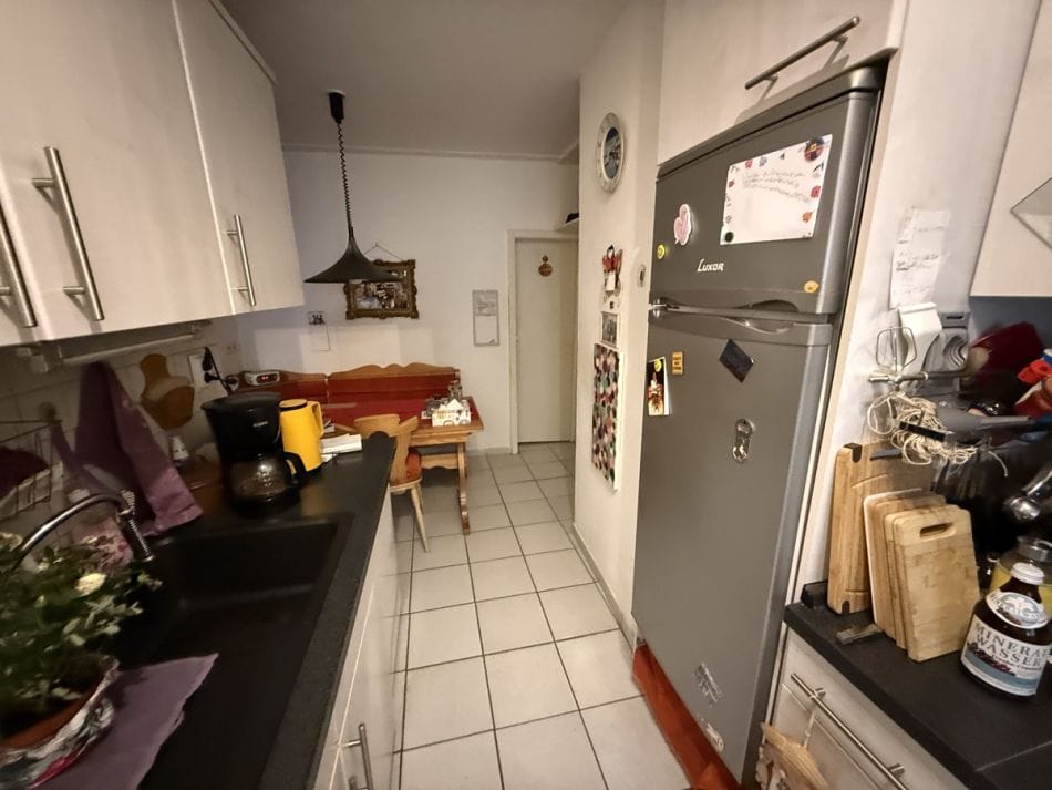 Immobilie in Westhofen - Charmantes ehemaliges Weingut - EFH mit Scheune in Westhofen – Für Kapitalanleger und Eigennutzer - Bild 2