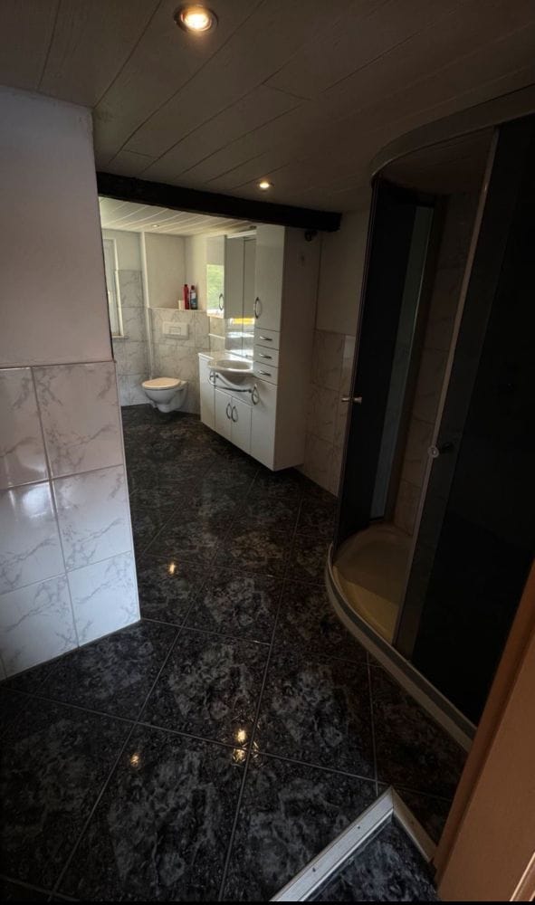 Immobilie in Guxhagen - Einfamilienhaus mit zwei Wohneinheiten - Bild 1