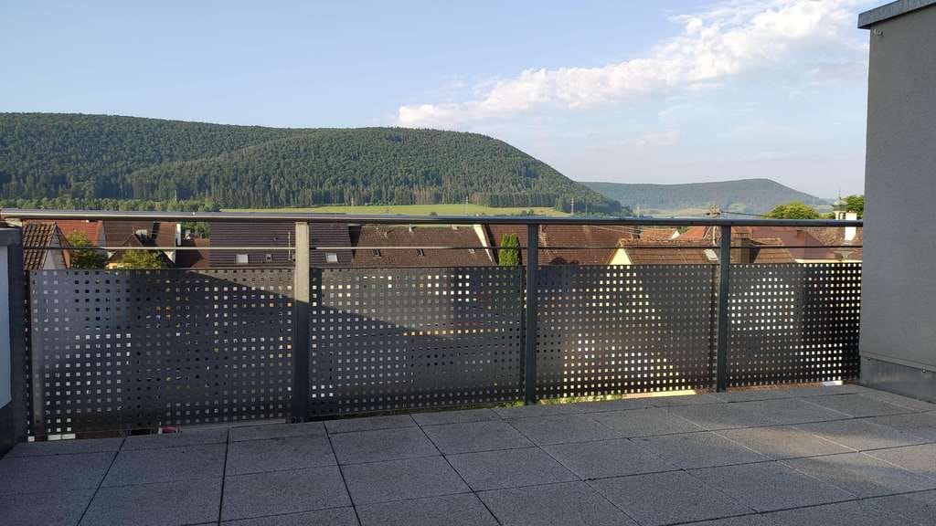 Immobilie in Geisingen - 3,5-Zimmer-Penthouse-Eigentumswohnung barrierefrei mit 2 nebeneinanderliegenden TG-Stellplätzen - Bild 4