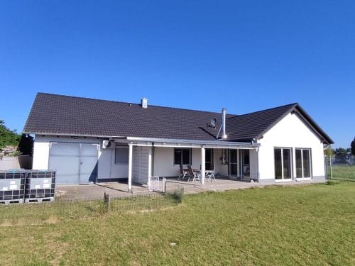 Immobilie in Euerbach - Großzügiges Einfamilienhaus mit  Einliegenwohnung/Büro 2 Garagen und 3 Stellplätzen in 97502 Euerbach zwischen Schweinfurt und Würzburg (ID 10633) - Bild 4