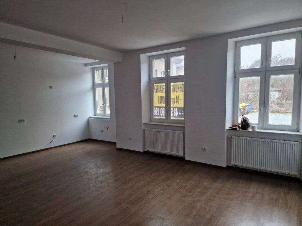 Immobilie in Frankfurt (Oder) - Erstbezug nach Sanierung: großzügige 3-Zimmer-Wohnung mit Stellplatz - Bild 1
