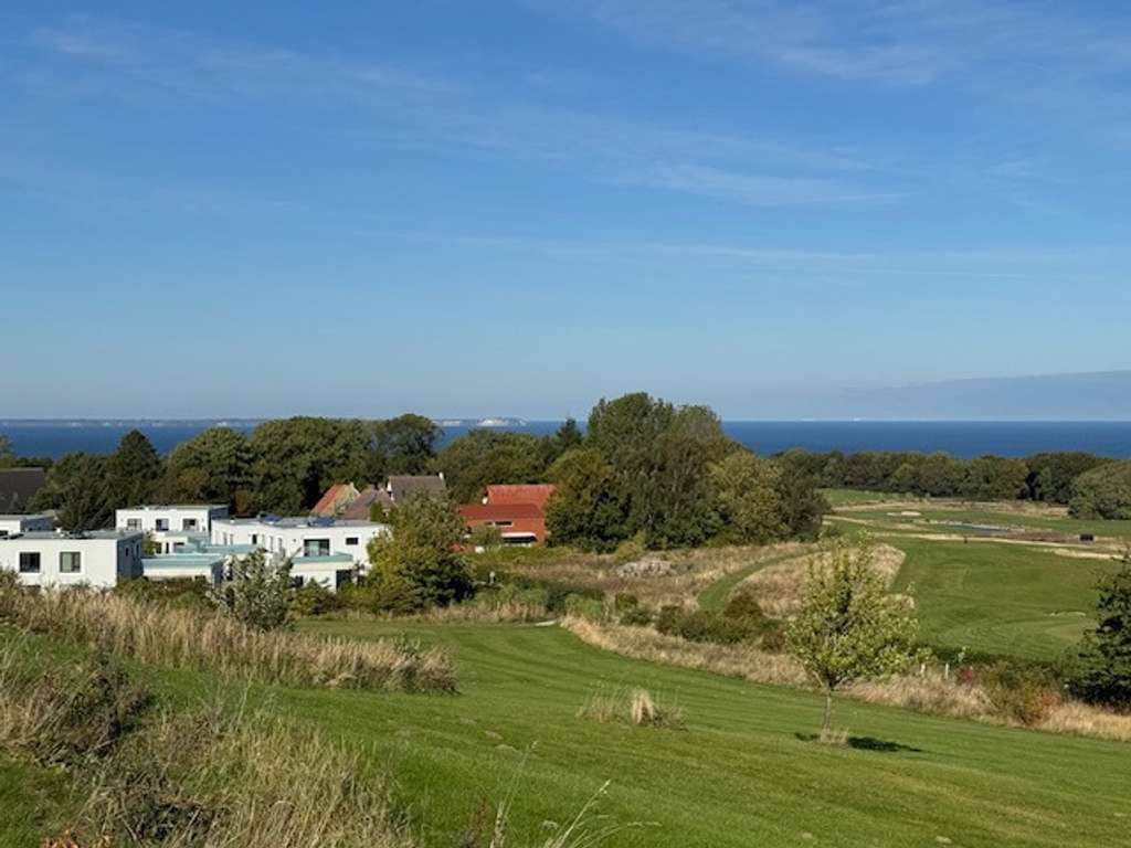 Immobilie in Lohme - Exklusives Apartment auf dem Anwesen Schloss Ranzow - Abschlag mit Ostseeblick 18-Loch Golfplatz - Bild 2