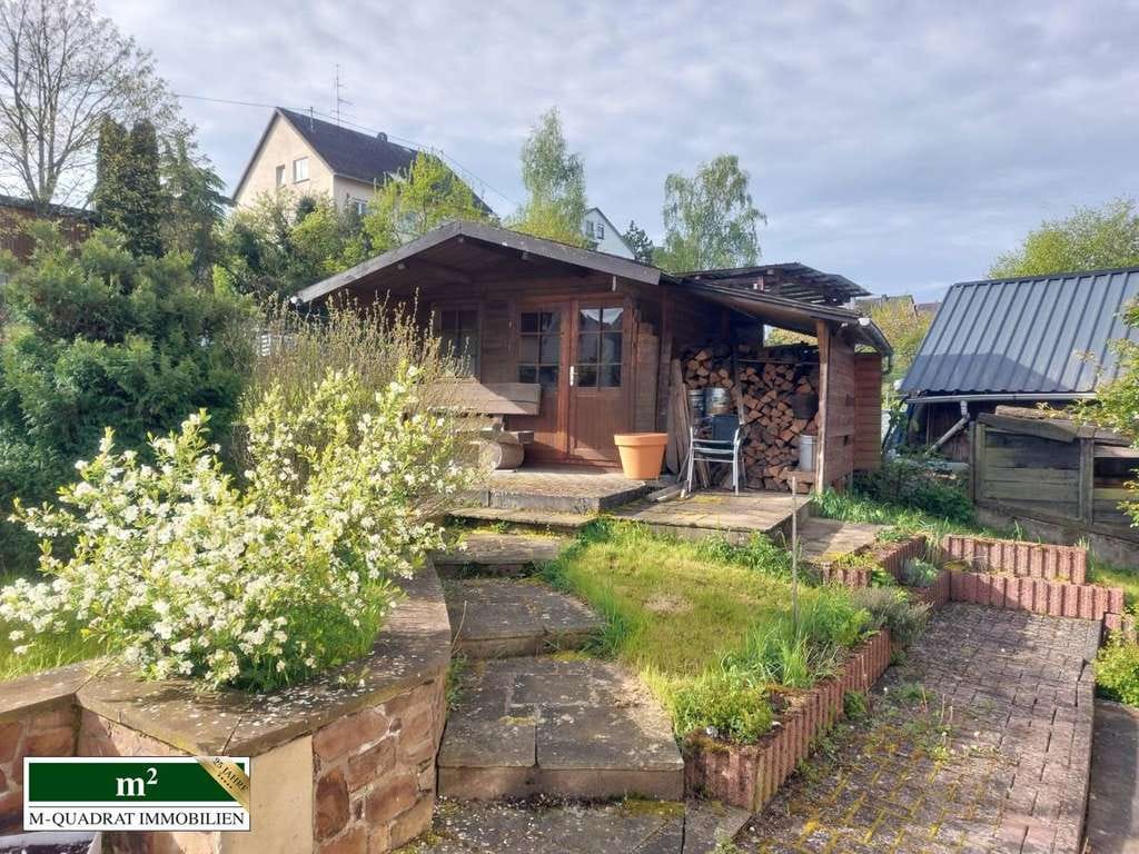 Immobilie in Scheidt - Familienfreundliches Einfamilienhaus in guter Lage - Bild 1