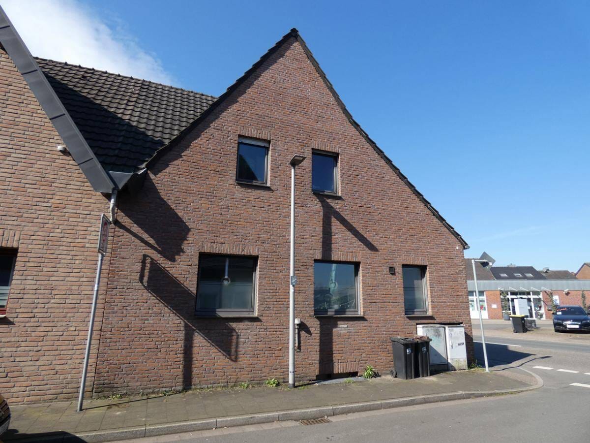 Immobilie in Bocholt - Stadtnahes Reiheneckhaus im Wohnungseigentum in 46395 Bocholt zu verkaufen! - Bild 1
