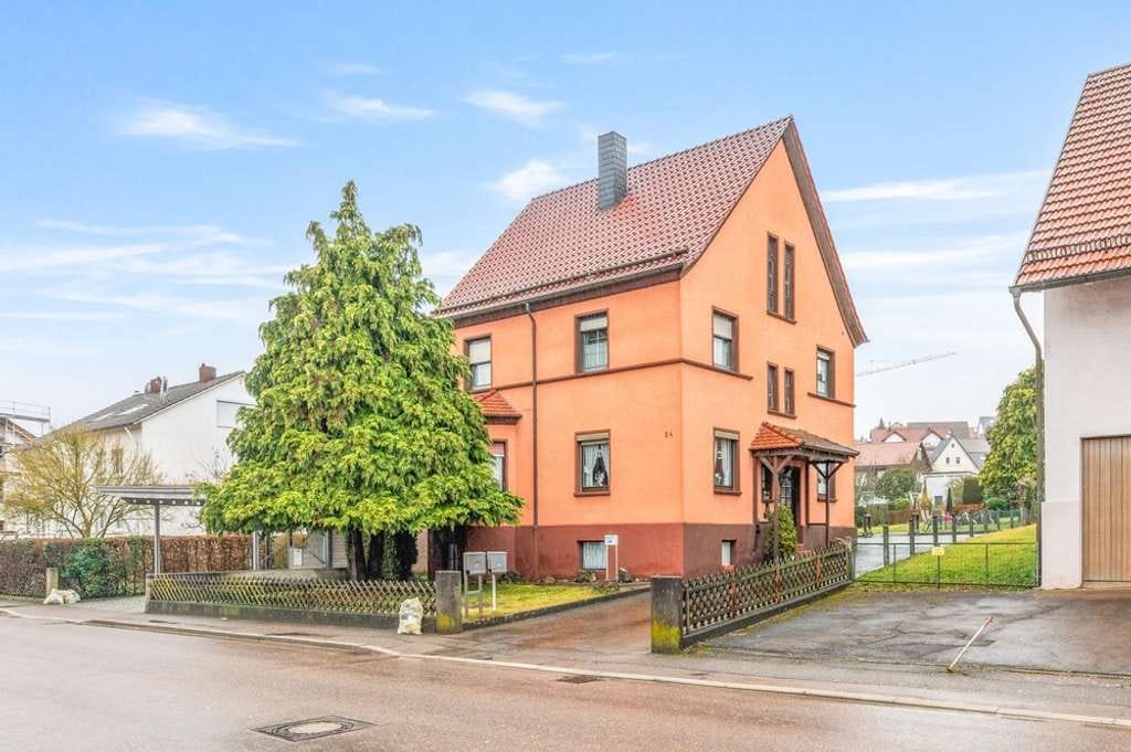 Immobilie in Rechberghausen - ++ Attraktives Zweifamilienhaus & Baugrundstück mit Entwicklungspotenzial ++ - Bild 1