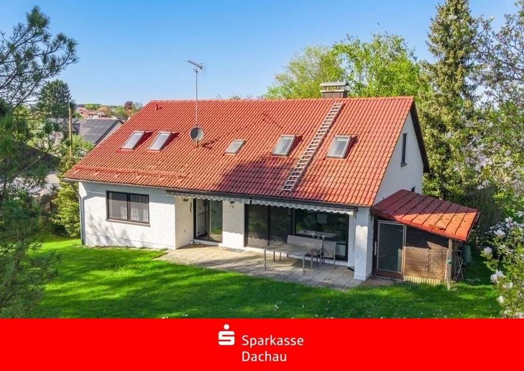 Immobilie in Hilgertshausen-Tandern - Das Haus mit viel Platz und Potential! - Bild 0