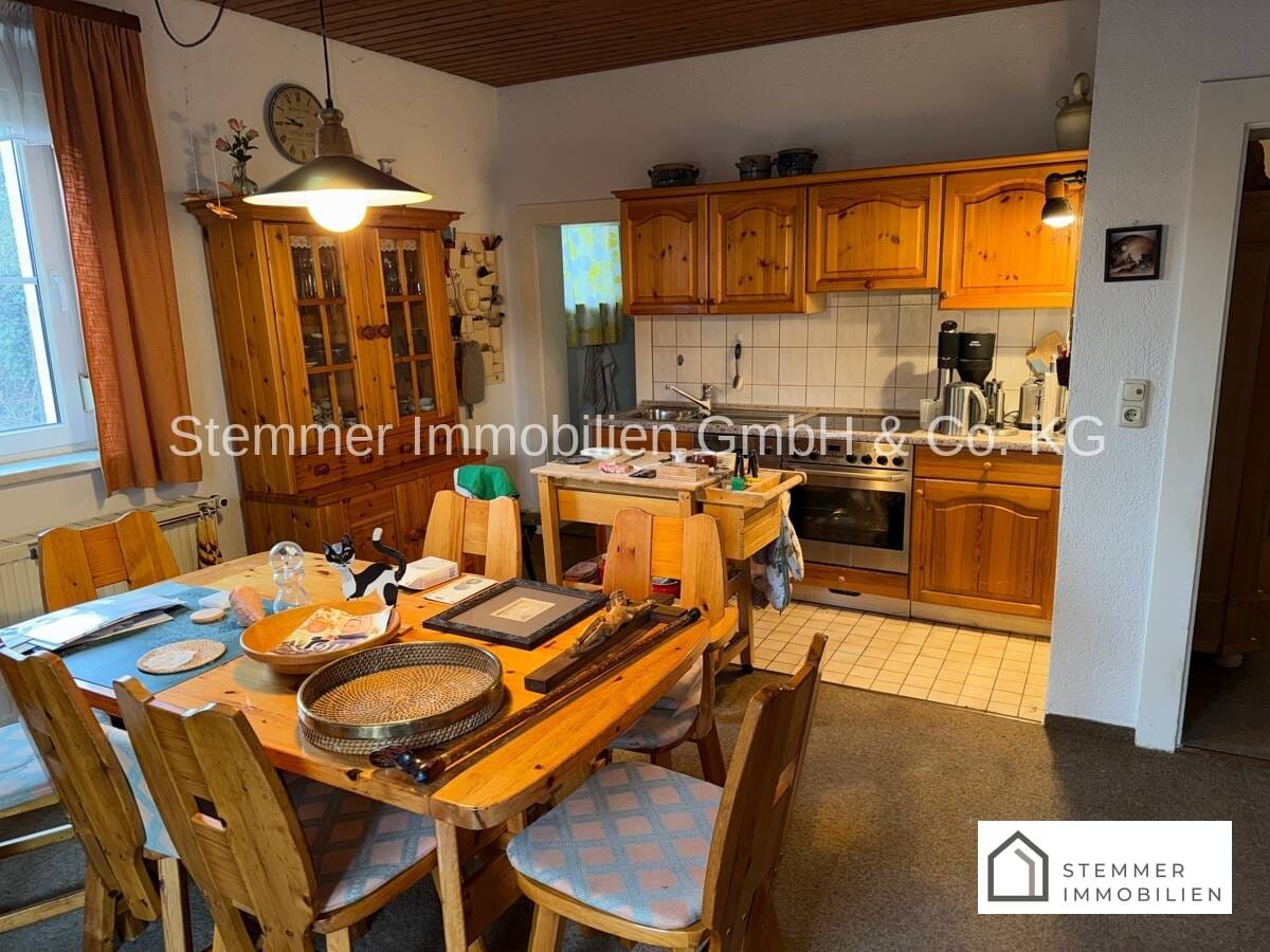 Immobilie in Pressath - Seltene Gelegenheit in Pressath - Wohnhaus mit Hofcharakter und Nebengebäuden - Bild 3