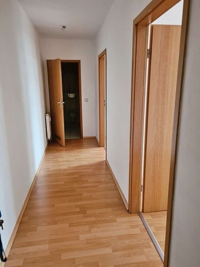 Immobilie in Heinsdorfergrund - Helle 2-Raum-Wohnung mit Einbauküche - Bild 1