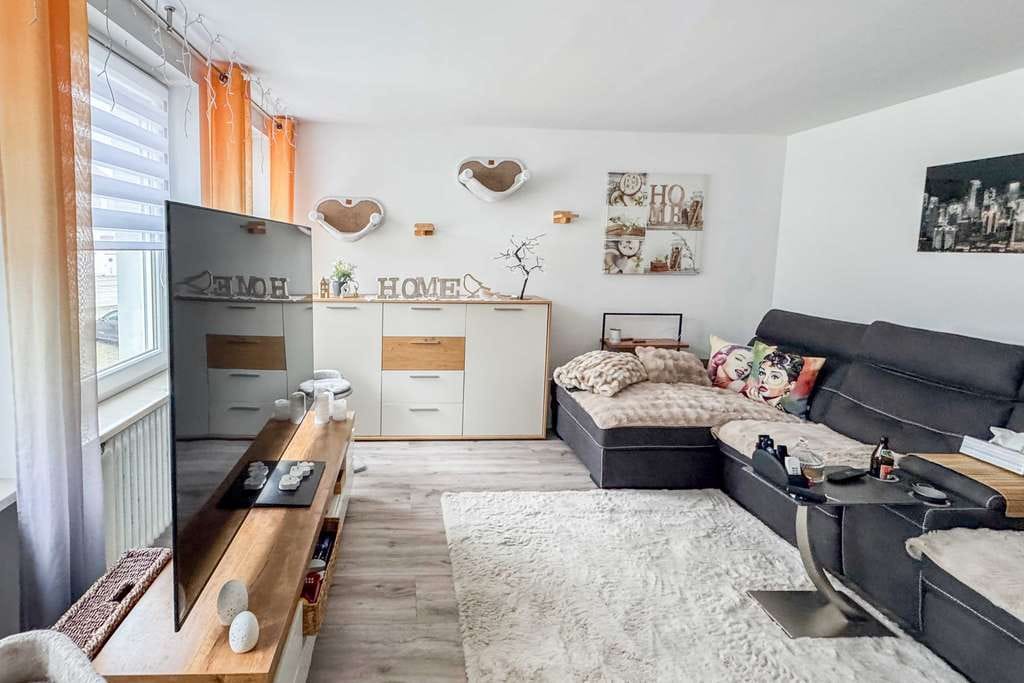 Immobilie in Baierbrunn - Großzügiges 3-Familienhaus in zentraler Lage - Bild 0