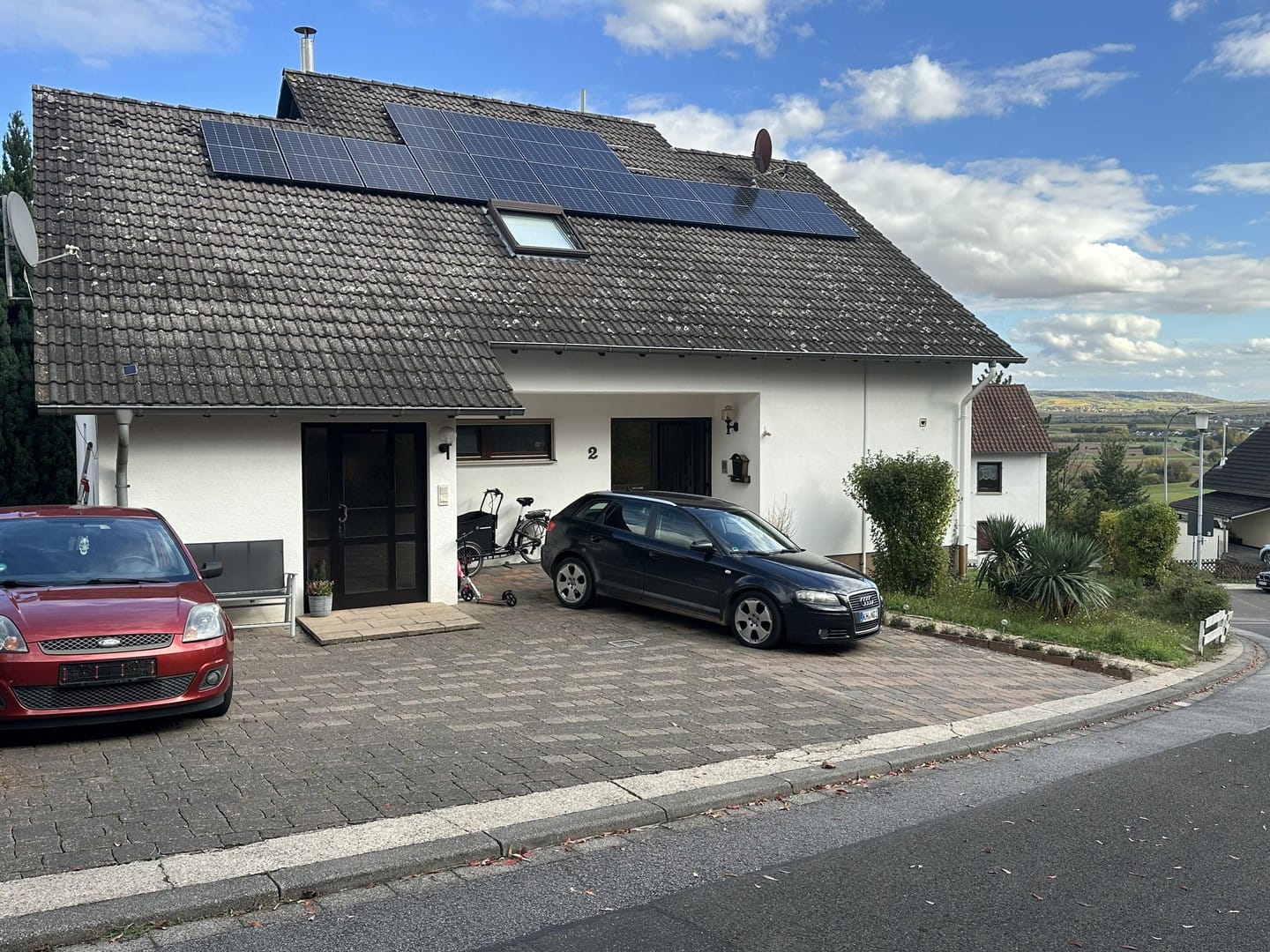 Immobilie in Laubenheim - Einfamilienhaus mit Einliegerwohnung - Bild 1