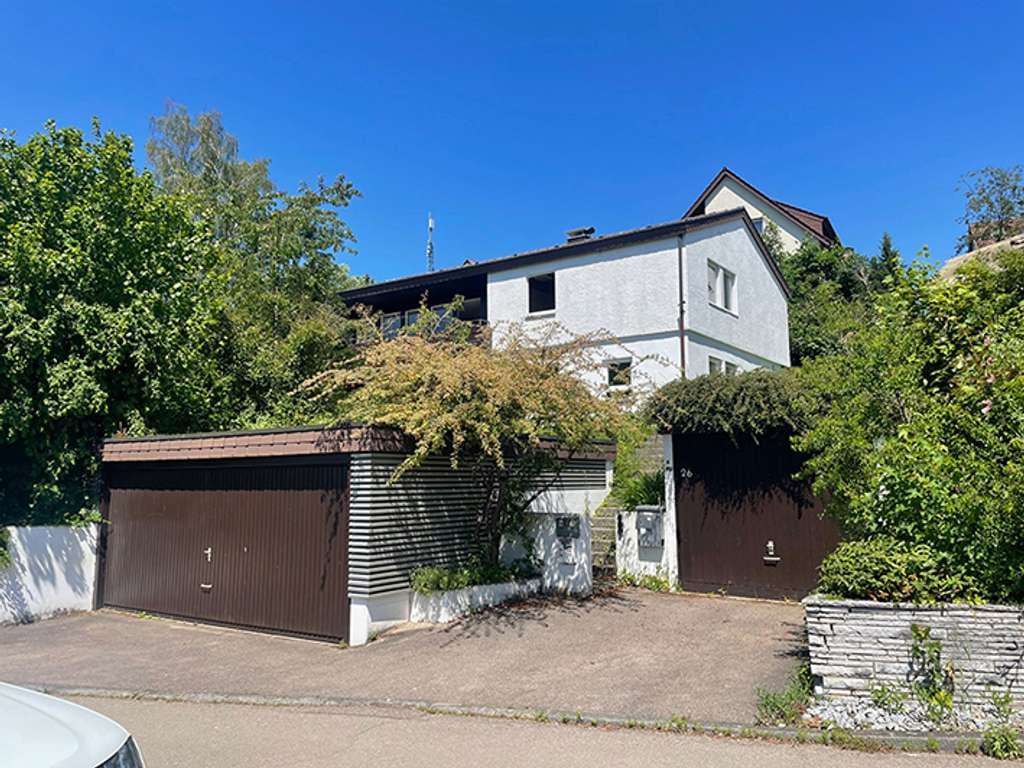 Immobilie in Ebersbach an der Fils - Freistehendes Einfamilienhaus, großer Garten, ELW, von privat  - Bild 1