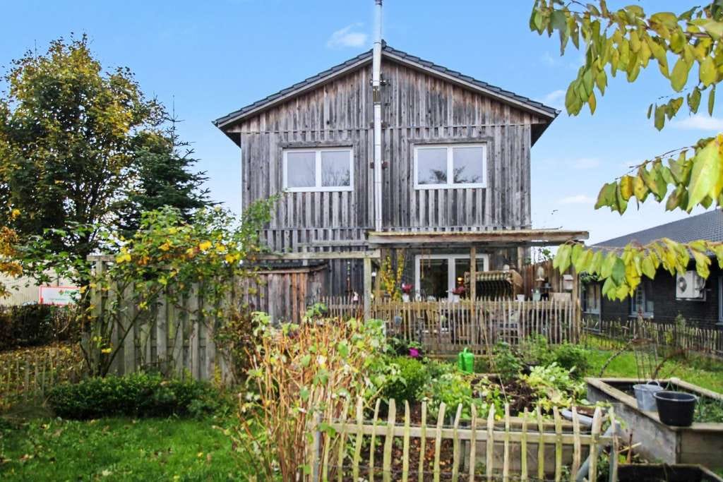 Immobilie in Kappeln -  Flexibles Wohn- und Geschäftshaus in Kappeln  - Wohnen, Arbeiten, Vielfalt - Bild 0