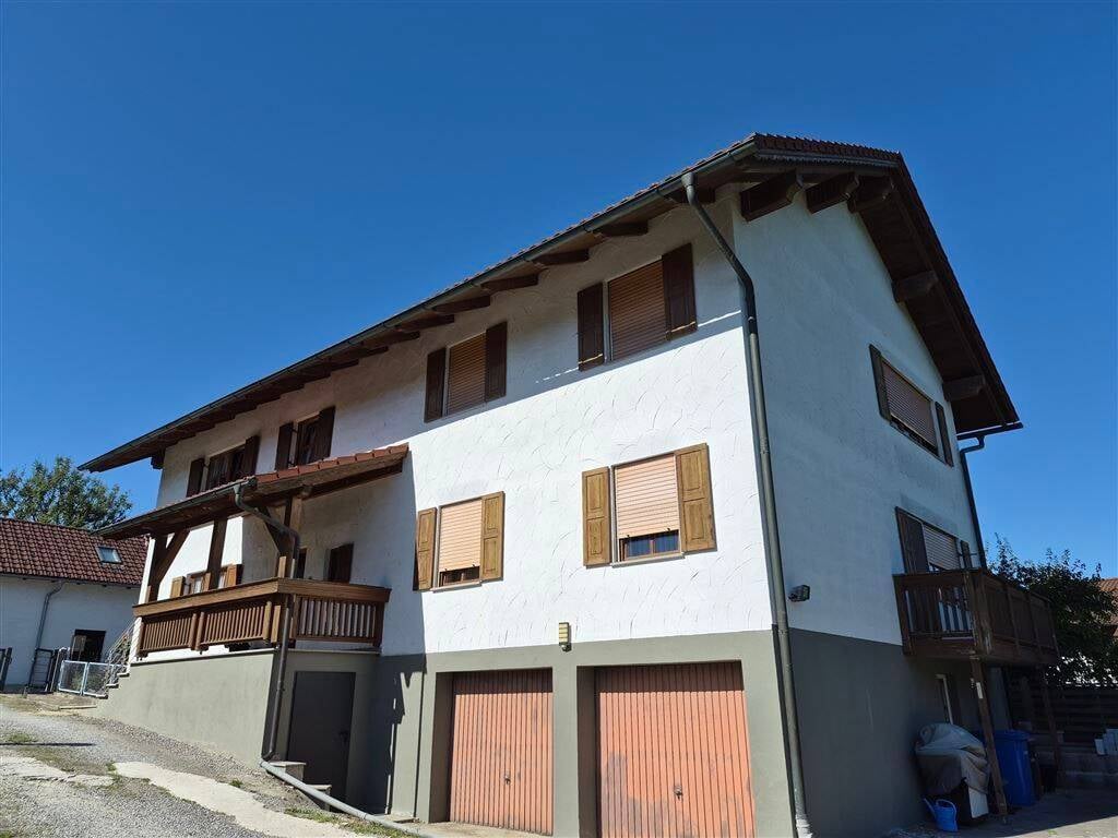 Immobilie in Winzer - Zweifamilienhaus mit viel Potenzial - Bild 3