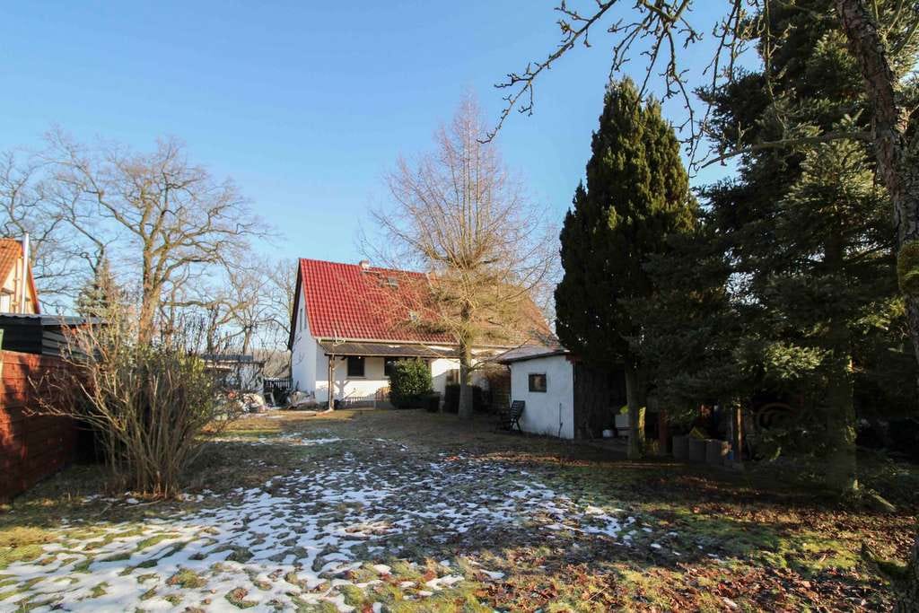 Immobilie in Kotzen - Ankommen, Durchatmen, Zuhause sein - Doppelhaushälfte mit moderner Wärmepumpe und großen Grundstück  - Bild 0