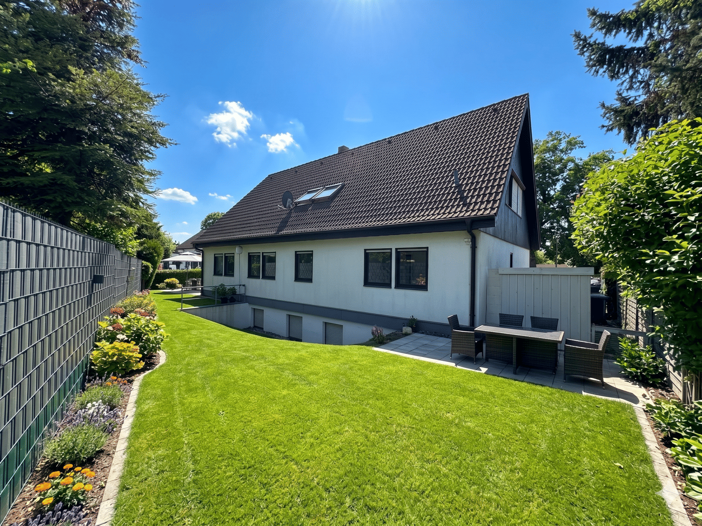 Immobilie in Bönen - Haus mit Einliegerwohnung und riesen Keller Bönen - Bild 0