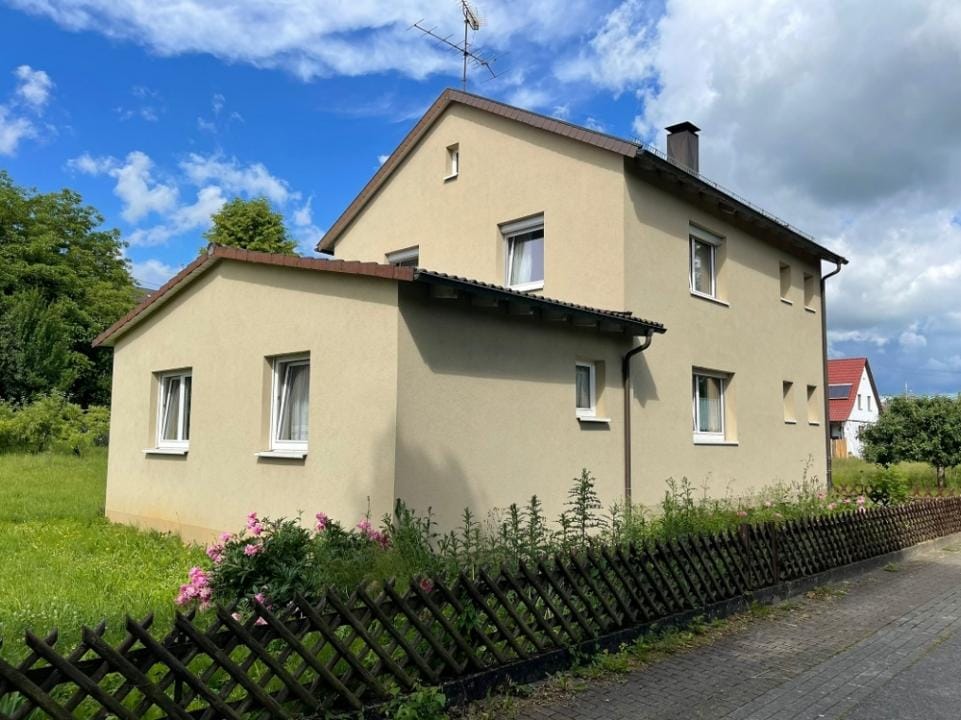 Immobilie in Seckach - GLOBAL INVEST SINSHEIM | Tolles Einfamilienhaus mit riesigem Garten in sehr ruhiger Lage in Seckach - Bild 0