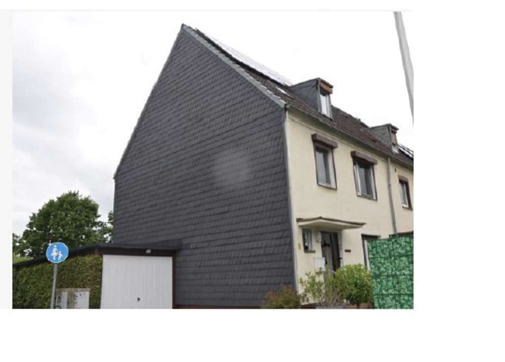 Immobilie in Monheim am Rhein - Viel Platz für Ihre Ideen: Endreihenhaus in Monheim am Rhein - Bild 0