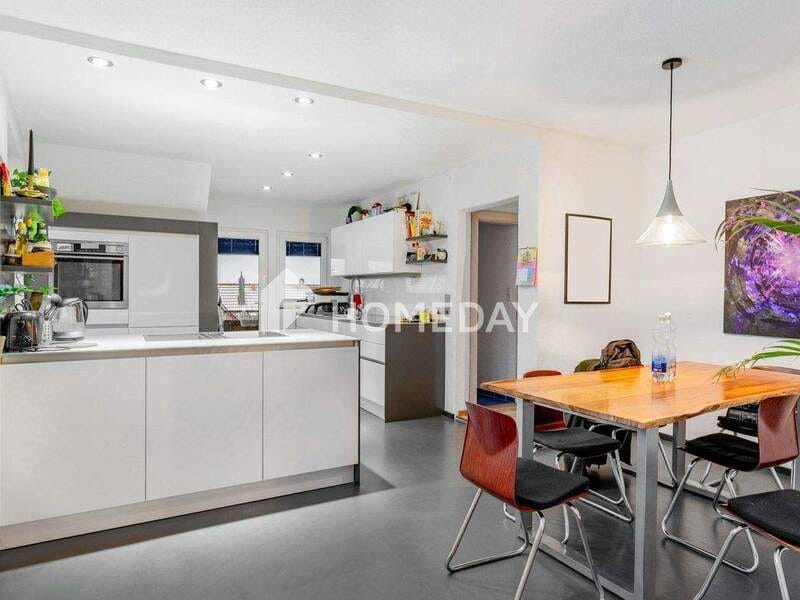 Immobilie in Bräunlingen - Maisonettewohnung auf 136 m² Fläche, Balkon, Carport und tollem Raumgefühl - Bild 0
