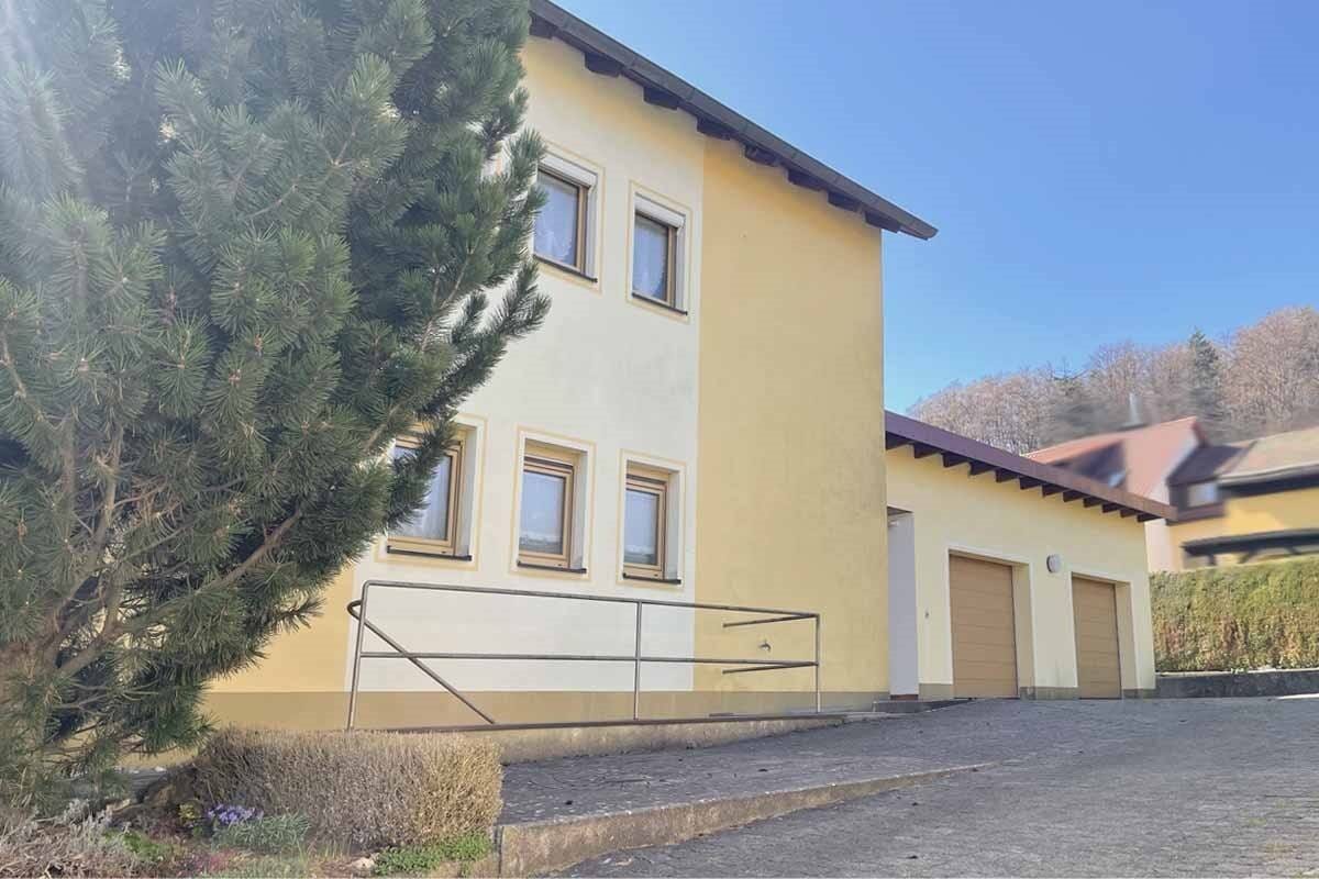 Immobilie in Betzenstein - Großzügiges Wohnhaus in Betzenstein - Bild 2