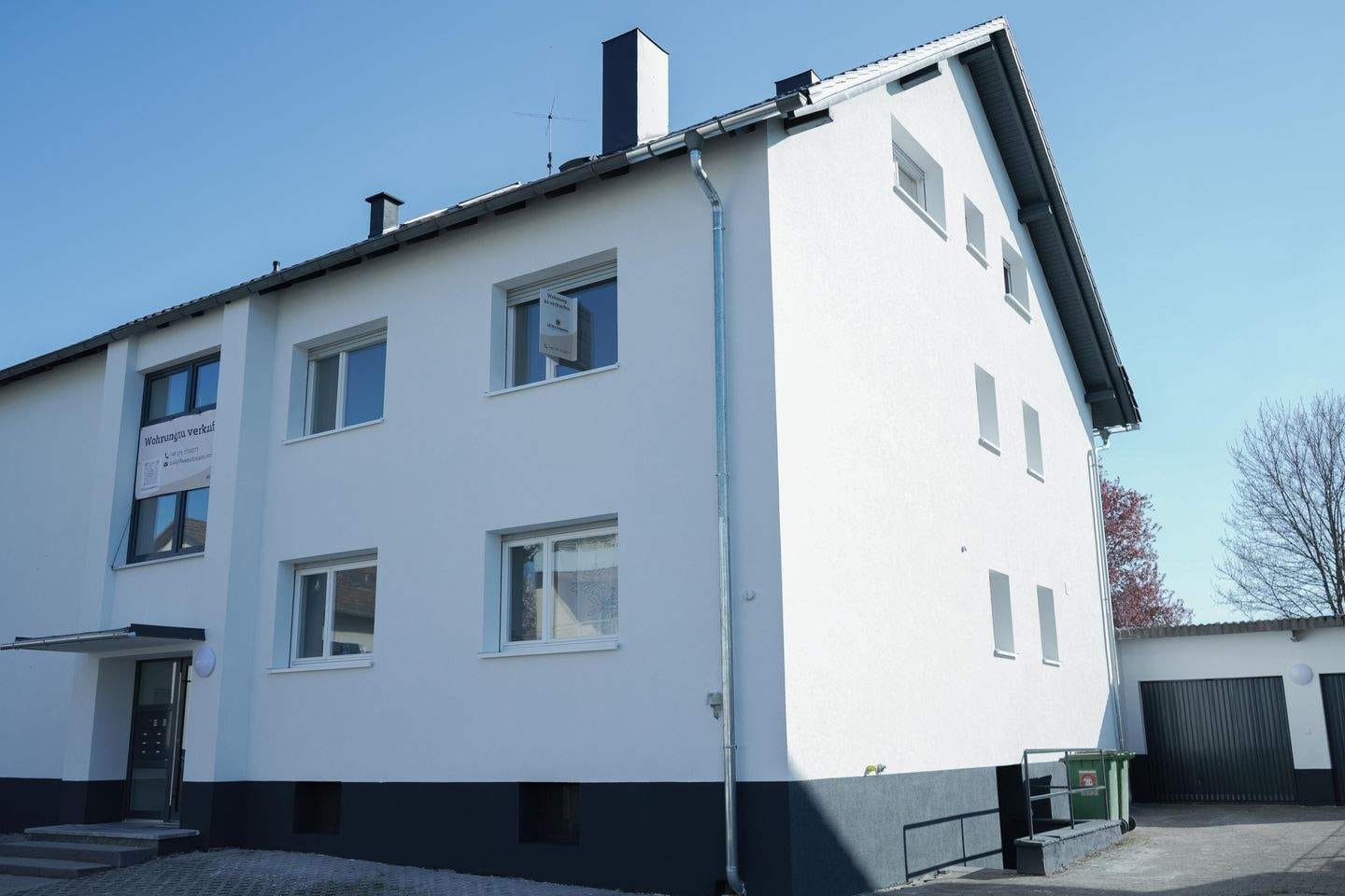 Immobilie in Sinzheim - Helle Eigentumswohnung mit Garten und Terrasse - Bild 1