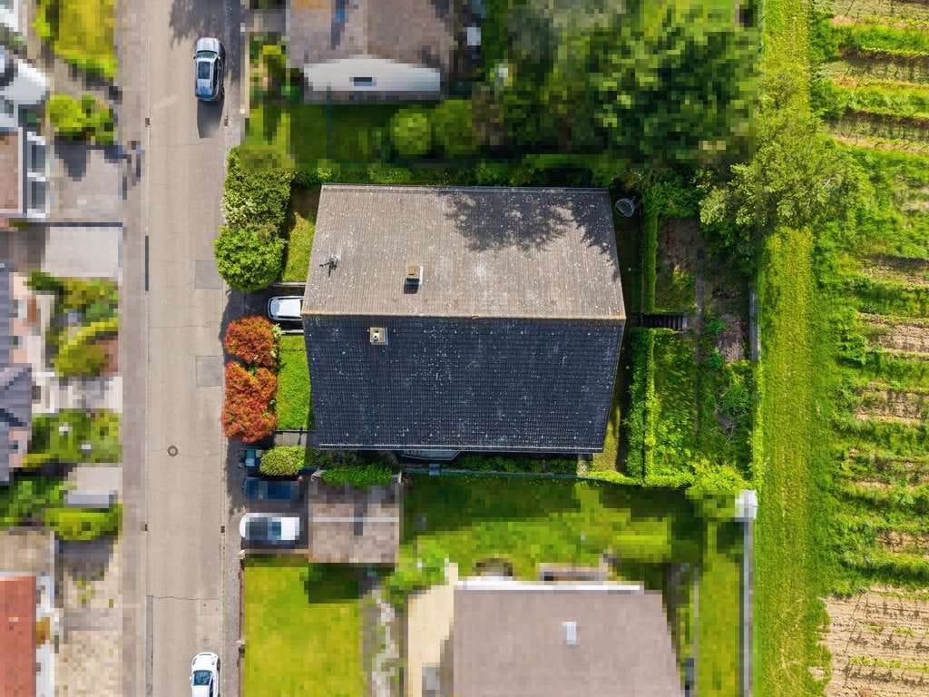 Immobilie in Gabsheim - Attraktives Ein-Zweifamilienhaus mit großem Grundstück in Gabsheim! Ideal für Mehrgenerationenwohnen - Bild 3