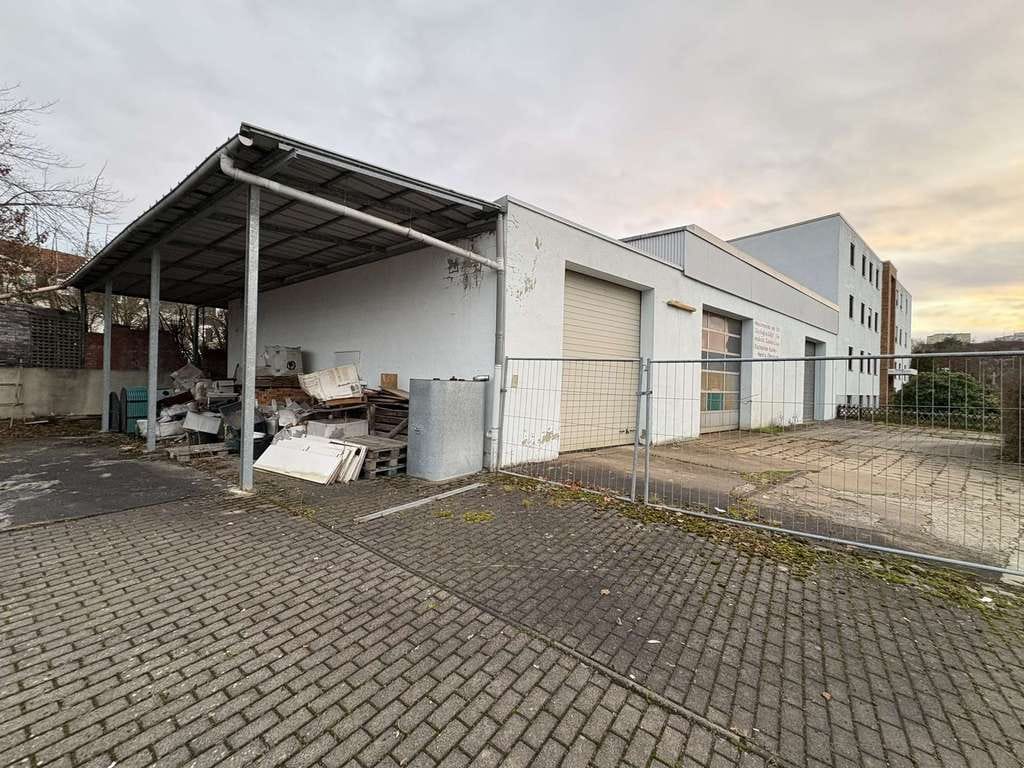 Immobilie in Bayreuth - Entwicklungschance in guter Lage: Wohn- und Gewerbeflächen mit deutlichem Wertsteigerungspotenzial - Bild 1