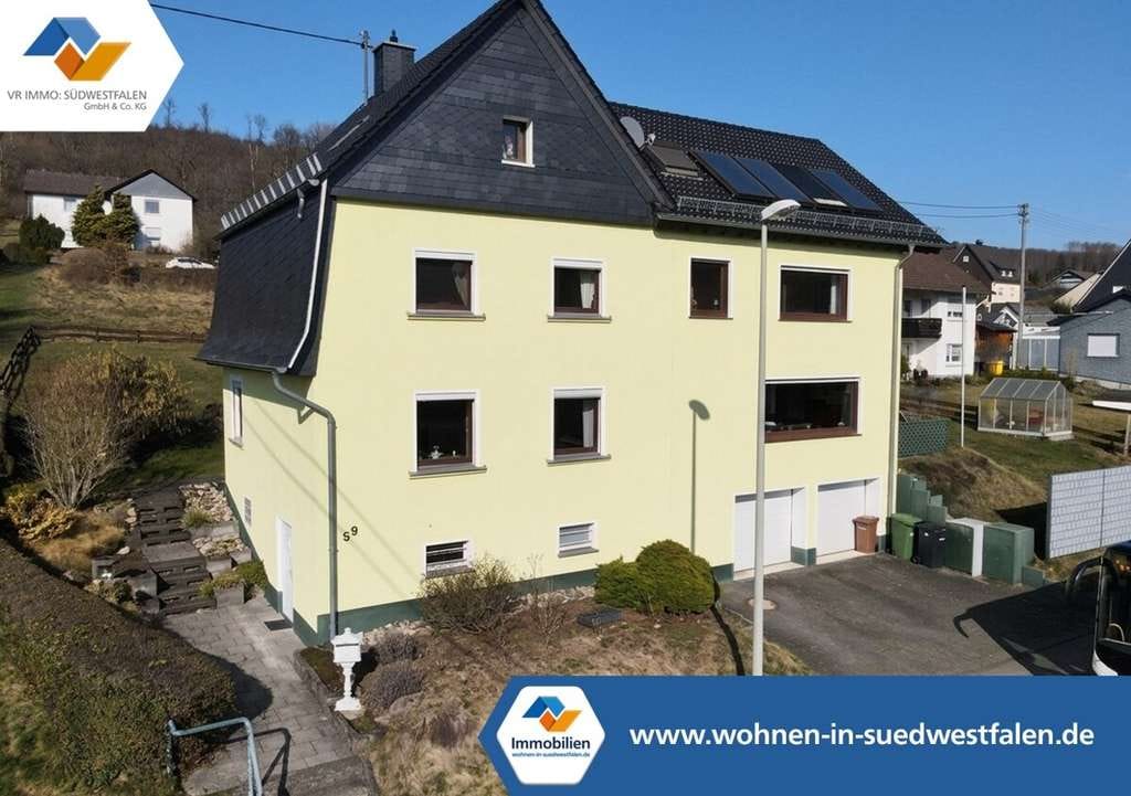 Immobilie in Netphen - VR IMMO: Familienfreundliches Einfamilienhaus mit vielseitigem Wohnkonzept, großem Garten und Sauna! - Bild 0