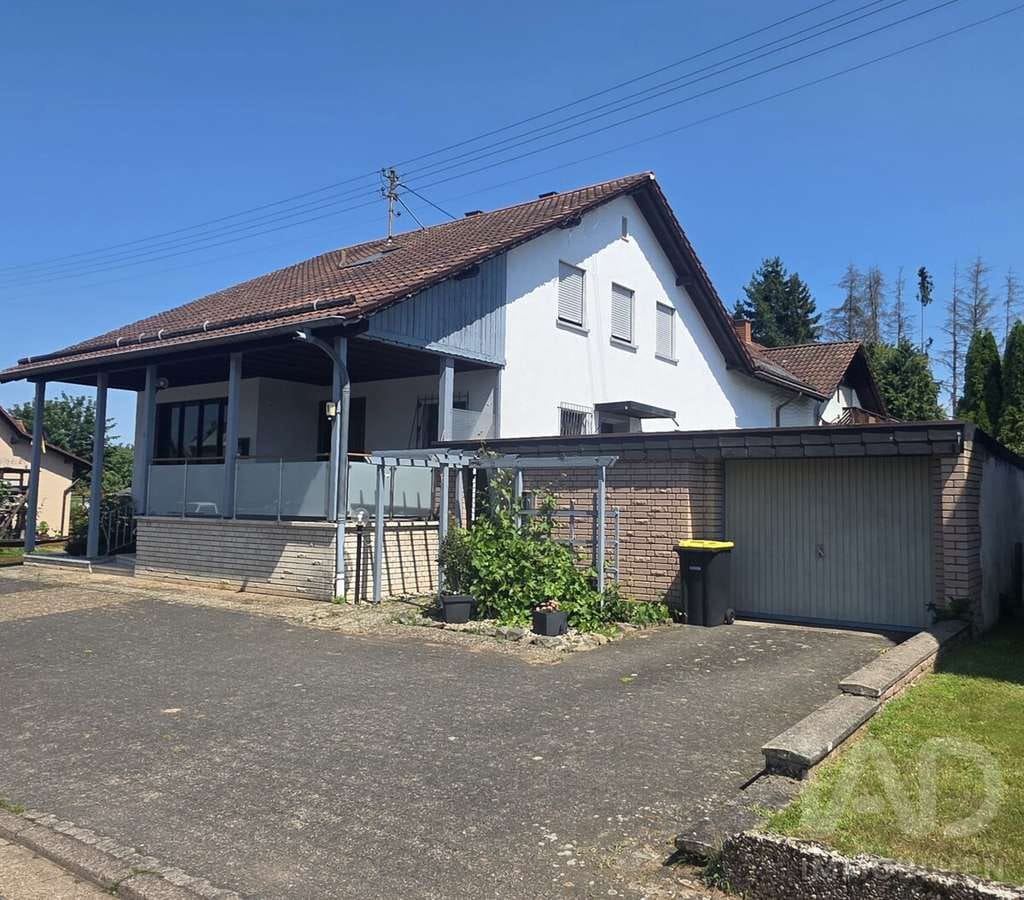 Immobilie in Wadern - Einzigartiges Immobilien-Duo bei Wadern: 2 Häuser, 2.400 m² Grundstück & unendliche Möglichkeiten! - Bild 2