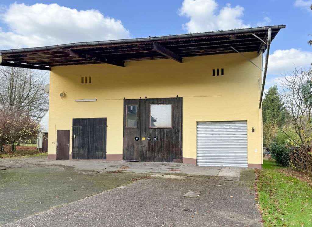 Immobilie in Gehlert - Einfamilienhaus mit großem Nebengebäude – großzügiges Grundstück inklusive! - Bild 1