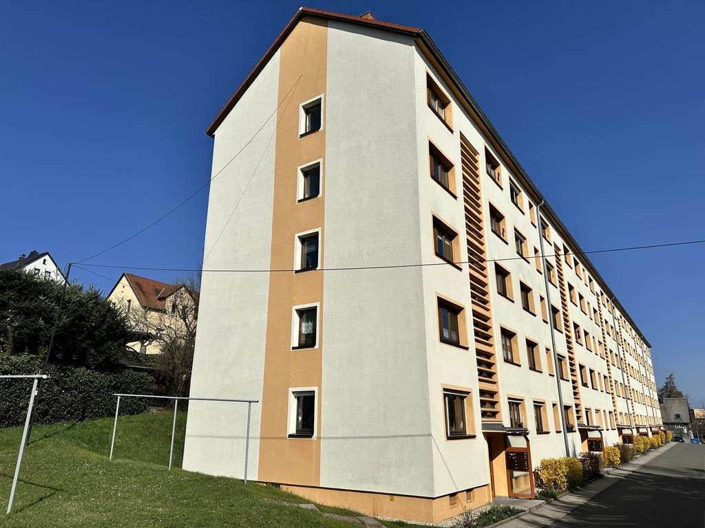 Immobilie in Mülsen - 3-Raumwohnung mit Stellplatz und Balkon in Mülsen! - Bild 1