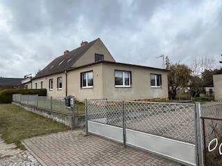 Immobilie in Penkun - Familienfreundliches Haus mit Modernisierungen in Penkun - Bild 0