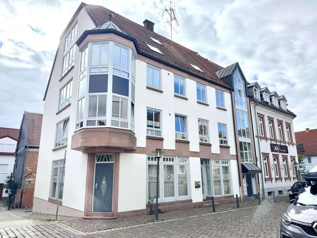 Immobilie in Otterberg - Otterberg: Mehrfamilienhaus mit Gewerbefläche in der historischen Altstadt - Bild 0