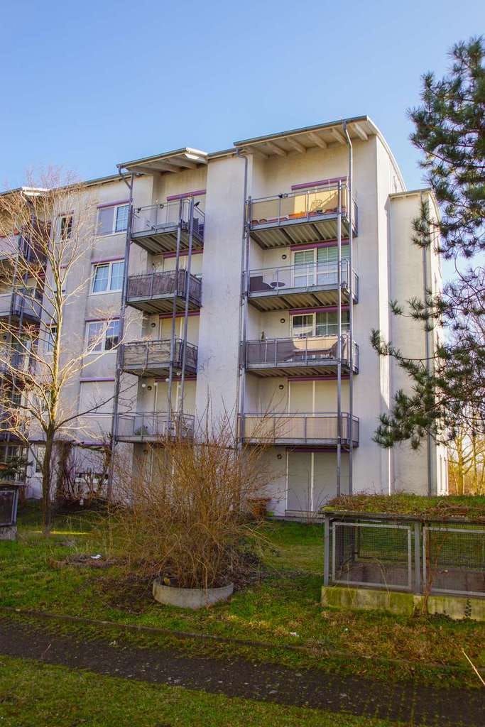 Immobilie in Kabelsketal - Wohnungspaket mit 5 Einheiten, Ist-Faktor 16,5 – Aufzug & Dachterrassen, Baujahr 1996 - Bild 3