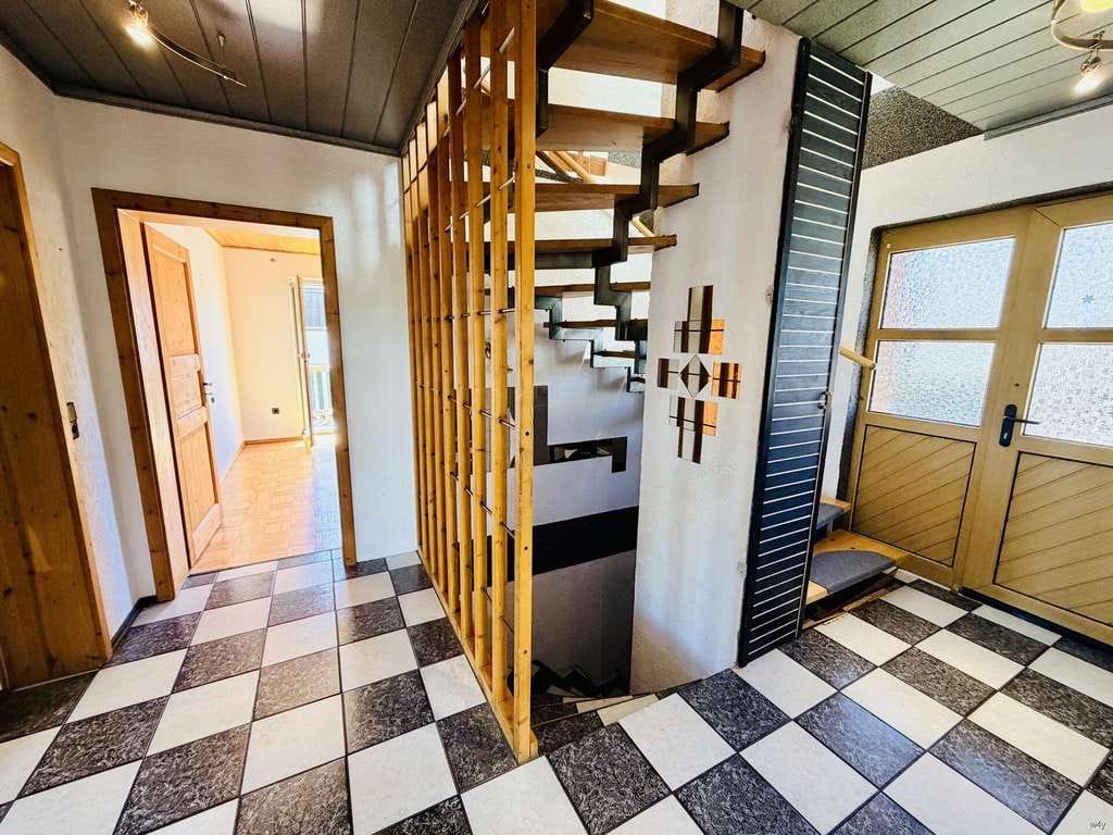 Immobilie in Gehrweiler - Keine Käuferprovision - Familienfreundliches Haus mit Garten in ruhiger Lage von
Höringen - Bild 3