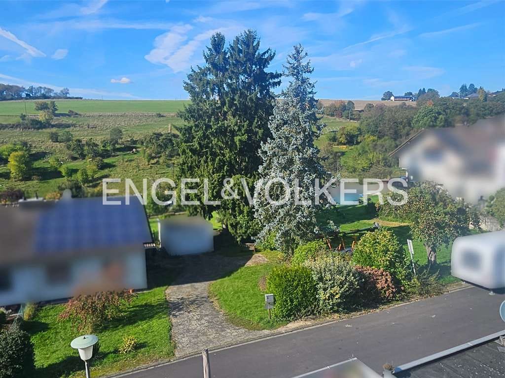Immobilie in Ehlscheid - Vermietete 2-Zimmer-Erdgeschosswohnung mit Fernblick - Bild 2