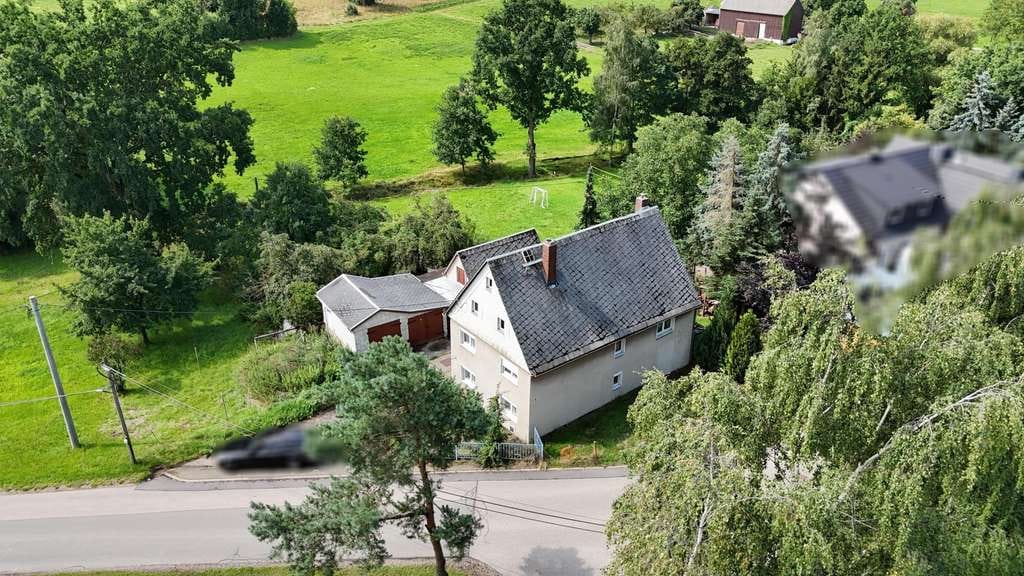 Immobilie in Claußnitz - Idyllisches Einfamilienhaus mit Hofcharakter  - Bild 3
